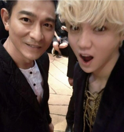 "两男同框, 必有一丑"的7张明星合影, 最后这张也太明显了吧!