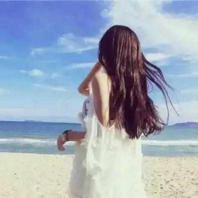 微信霸气头像女生背影2020最新 我把余生扔进风里