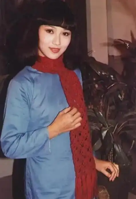 赵雅芝的3个儿子长子47岁次子44岁小儿子37岁都是她的骄傲