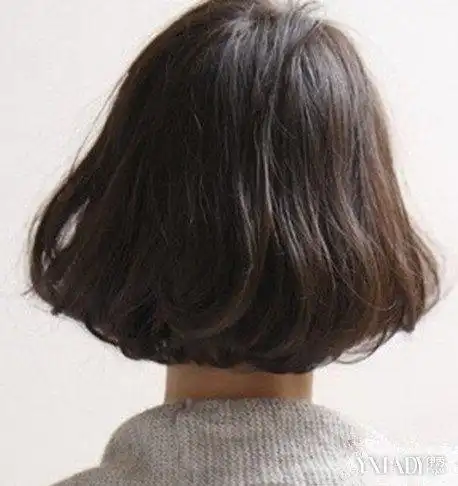 齐耳短发后面发型图片几款发型让你清爽又有气质