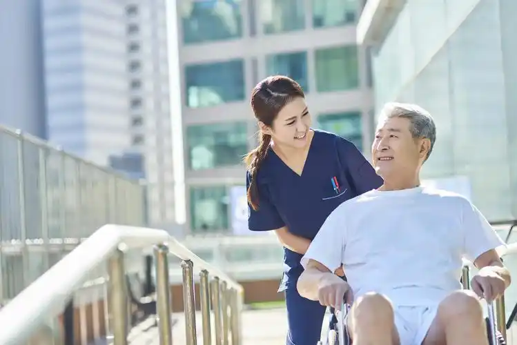 养老院老人轨迹定位追踪管理系统