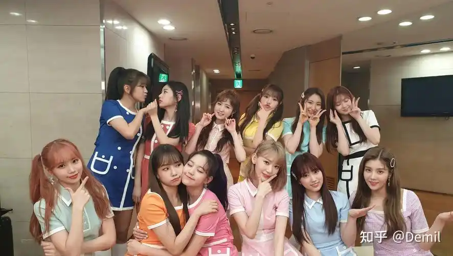 韩国的五代女团哪个女团的总体颜值最高