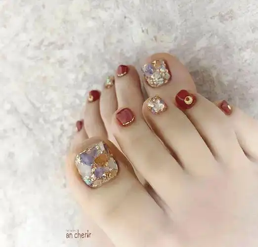 2020春夏流行色 脚甲款太美了