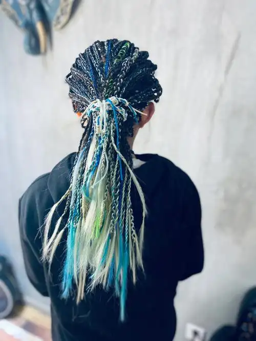 适合旅游女生脏辫