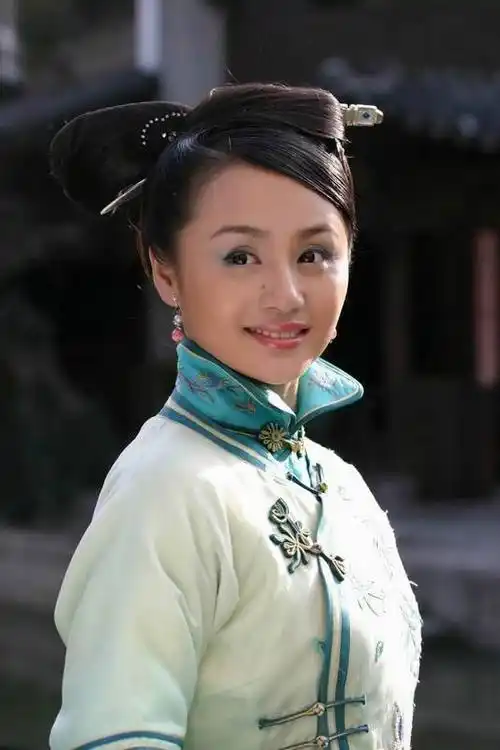 那些古装戏里的美人曹颖九岁县太爷曦