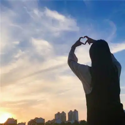 单人情侣头像一人一张超级隐蔽的情侣头像真人超级隐蔽的情侣头像一人