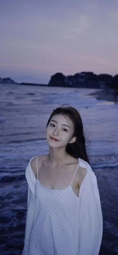 54张全面屏手机高清壁纸,真的都太好看了!