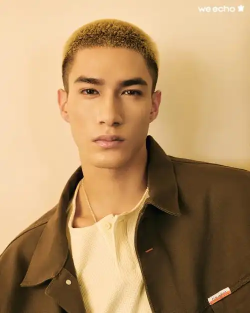 万物指南米卡个人写真