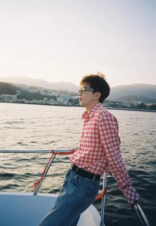 费启鸣时隔四年再会香港##尊嘟很会拍