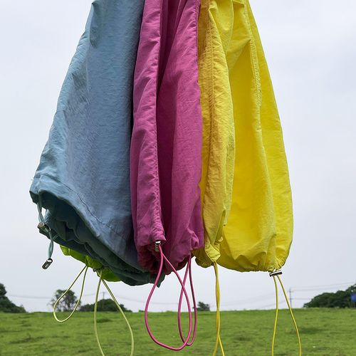 时尚多巴胺穿搭降伞工装长裤男女中腰宽松嘻哈直筒阔腿薄款运动裤