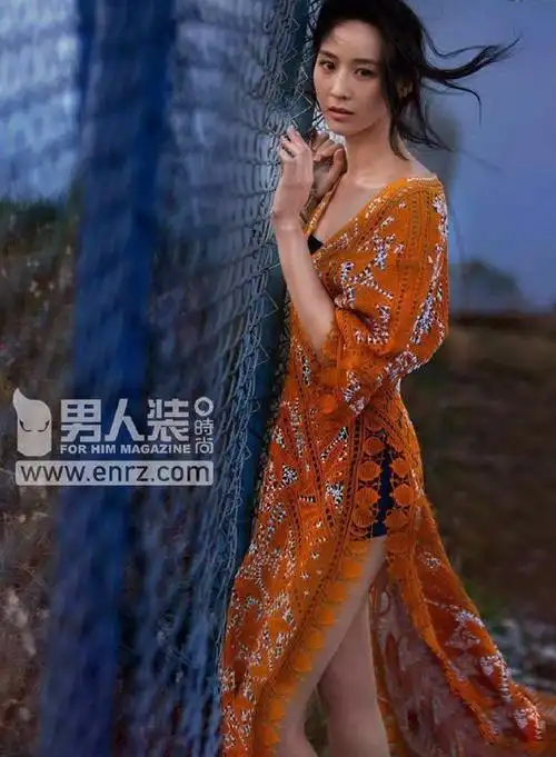 台湾第一学霸型气质美女张钧甯,坚定相信男人装的眼光