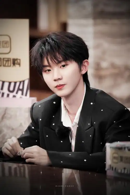 黑西装    #马嘉祺这是我的岛