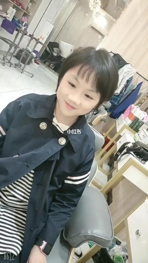 小朋友超短发