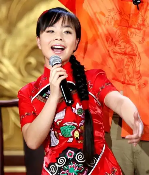 王二妮:与阿宝传绯闻,嫁农村小伙,如今的她,证实宋丹丹没说错