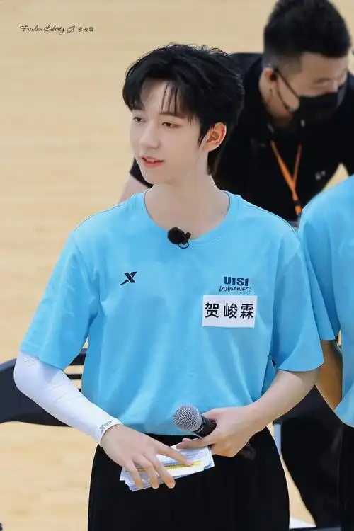 贺峻霖夏季运动会路透