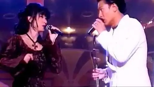刘德华叶倩文深情演唱一起走过的日子,现场明星云集,全是熟悉的满满