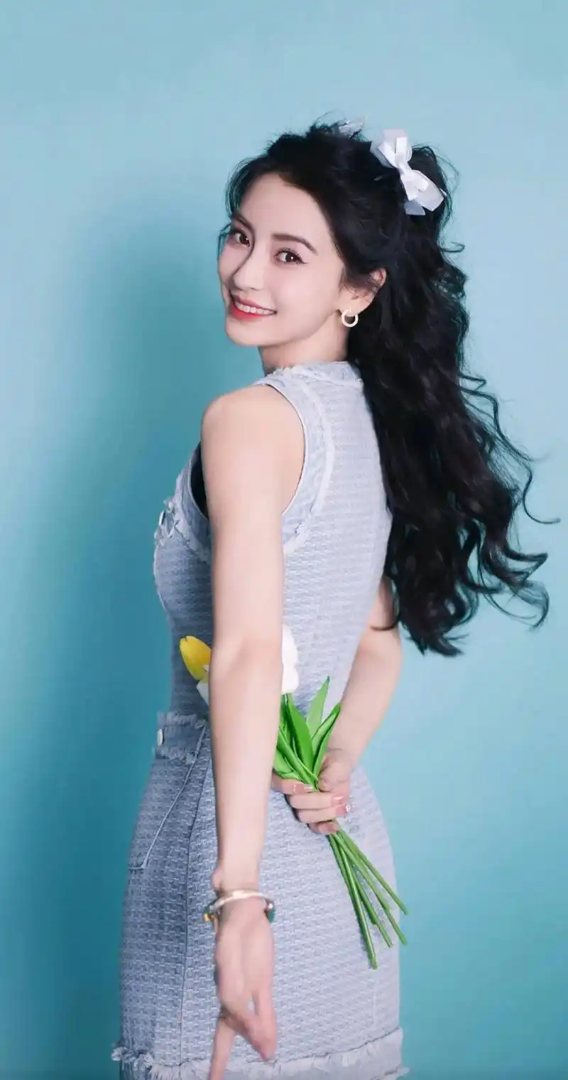 angelababy 二婚离导 34岁,baby状态超赞, - 抖音