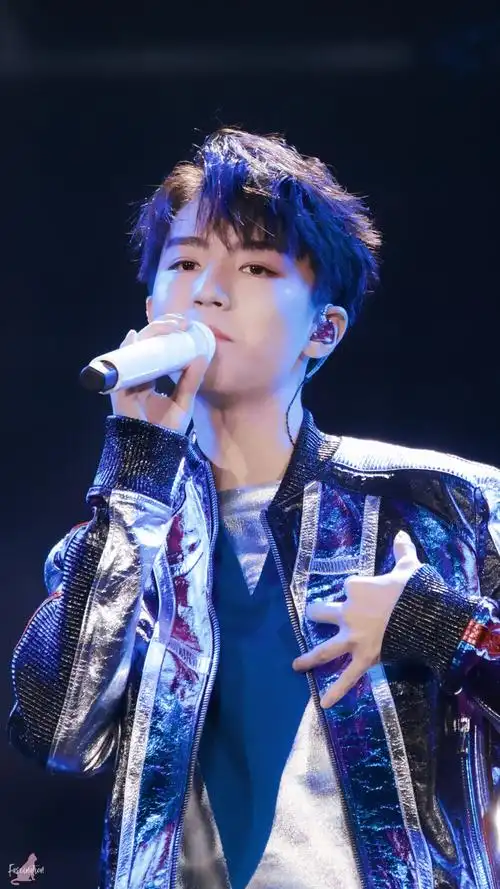 09.22 王俊凯19岁-此刻之外-生日会×cr:logo