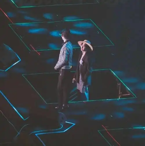 微信头像博君一肖