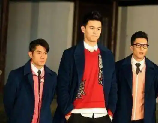 盘点:娱乐圈身高不足170的男明星,最矮的不是王祖蓝!