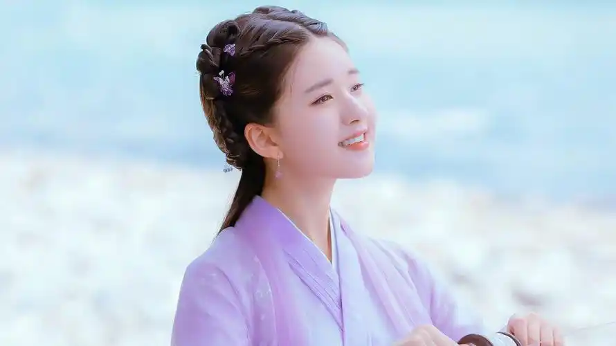 赵露思古装. 花小蕾雷蕾上官春花 - 堆糖,美图壁纸兴趣社区