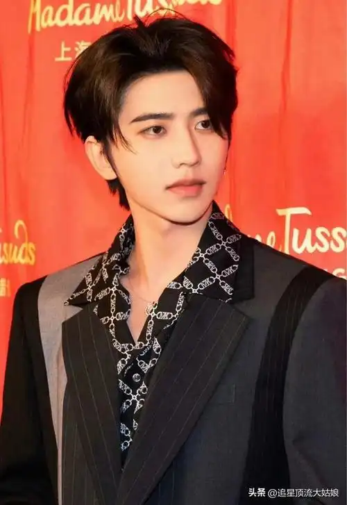 网友票选男明星颜值排行榜:肖战 . 成毅 . 白敬亭 . 王一博 .