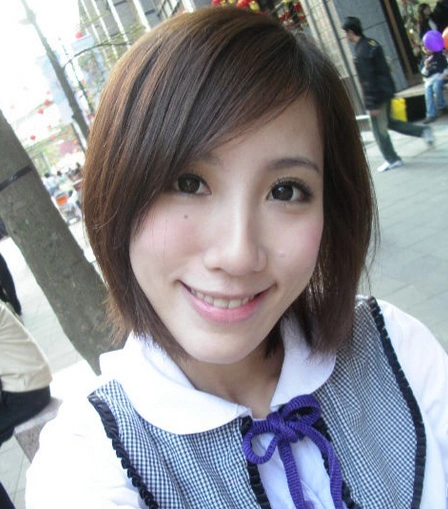 【图】前黑涩会美眉瑶瑶挺f奶上位 太爱钱遭前男友狠甩_港台星闻_明星