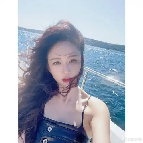 陈乔恩小满营业照##陈乔恩520营业照