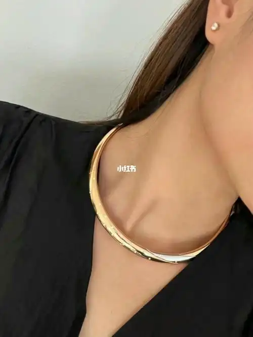 最近很迷黄金项圈看到价格果断拿下75