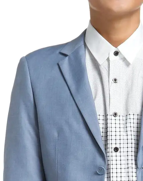 浅蓝色成熟斯文长袖西装