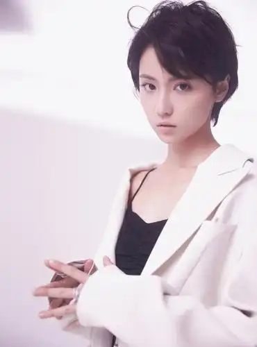 斗鱼成果图片写真爱情公寓诸葛大力长发照片斗鱼主播成果微博生活照