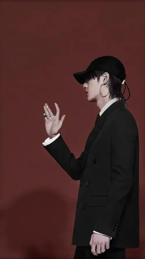 时尚芭莎 | 王一博