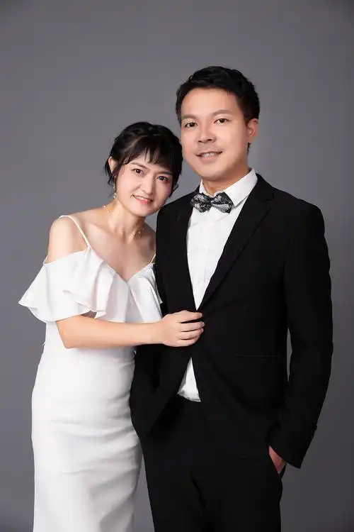 2020年全家福现代篇