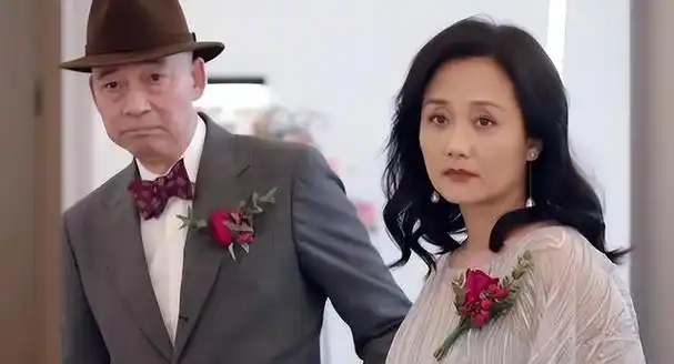 三位妈妈专业户生得一张养尊处优脸自带贵气演不来恶人