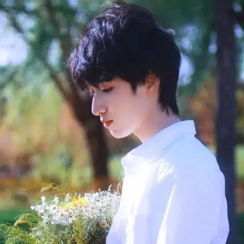 【微信头像】严浩翔