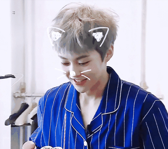 697_619gif 动态图 动图