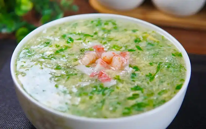 春节大鱼大肉吃多了,做一道碧绿海鲜羹,鲜香顺滑,好喝还去油腻-思道修