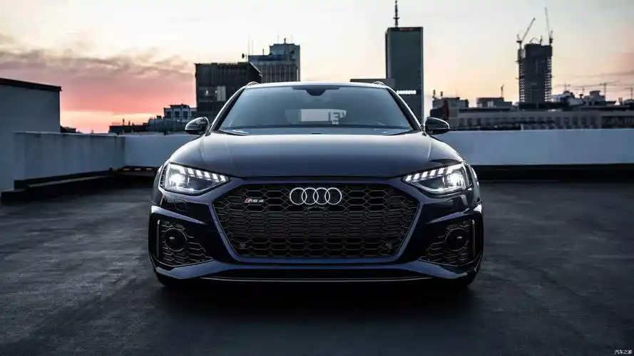 有没有奥迪rs4超清手机壁纸?