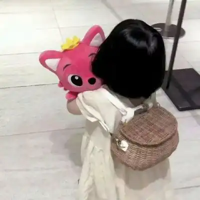 小女孩网红萌娃真人头像图片