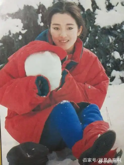 巩俐一个演什么像什么的一代女皇,风采依旧不输小花旦!