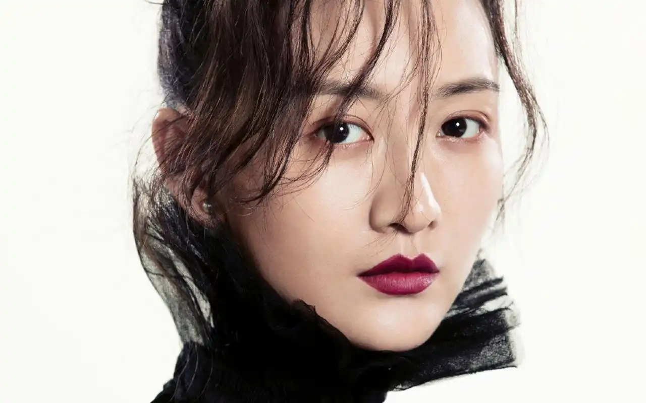 王鸥成熟性感写真图片桌面壁纸