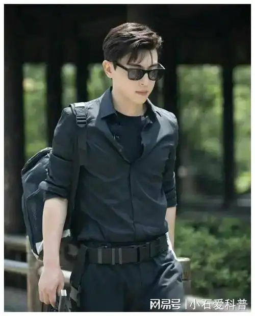 网易首页>网易号>正文申请入驻>总的来说,邓伦是一位非常优秀的演员和