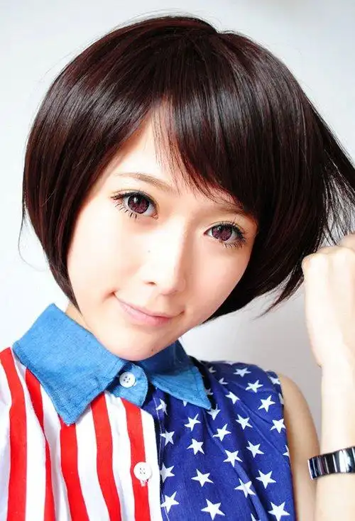 女生剪斜刘海发型好看吗 甜美可人的女生刘海造型