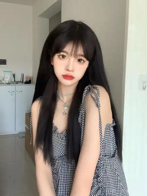 假发女长发空气刘海全头套式自然仿真圆脸学生日常黑色齐腰长直发