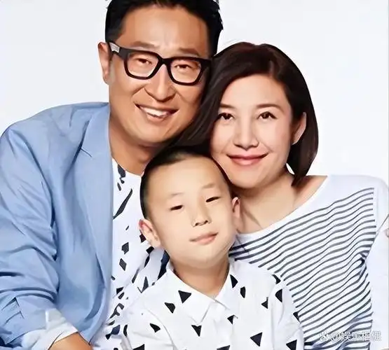 郭涛一家对眼睛的遗传也有丰富的经验.2006年