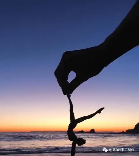 怎样把沙滩照拍的有趣,有创意?学会这些称霸朋友圈!