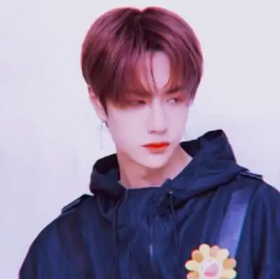 男爱豆头像王一博