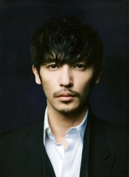 玉木宏,胡渣,大叔,卷发,蜀黍