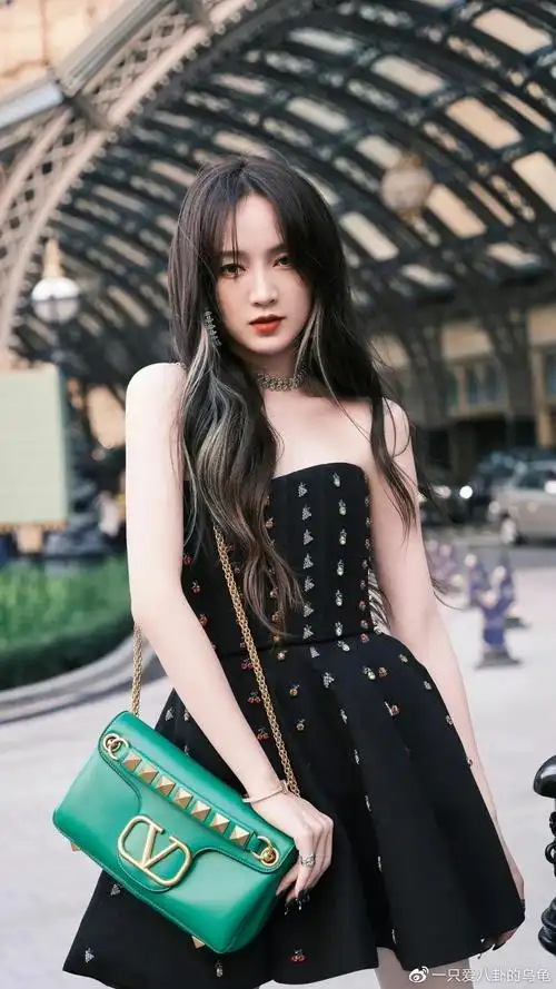 孟佳时尚写真欣赏|孟佳|无主情话|挫折_新浪新闻