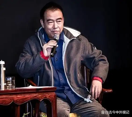 事实证明,婚后这么多年,陈凯歌与陈红才是模范夫妻